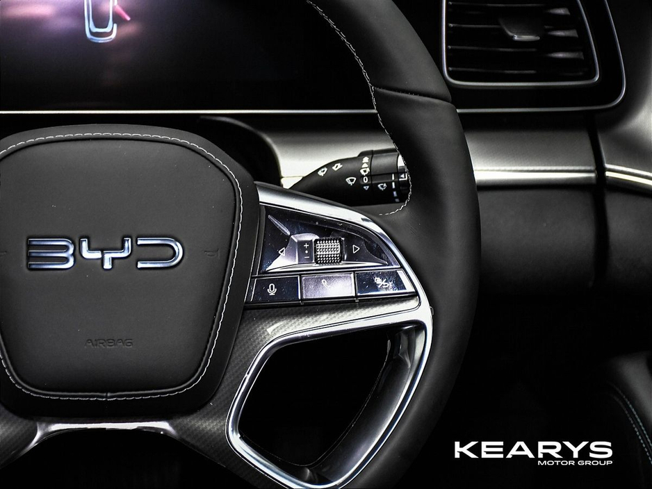 2025 BYD Sealion 7 - image 16