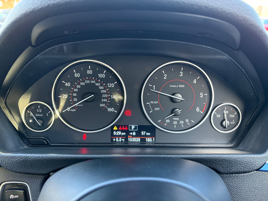 2014 BMW 3 Series - image 5