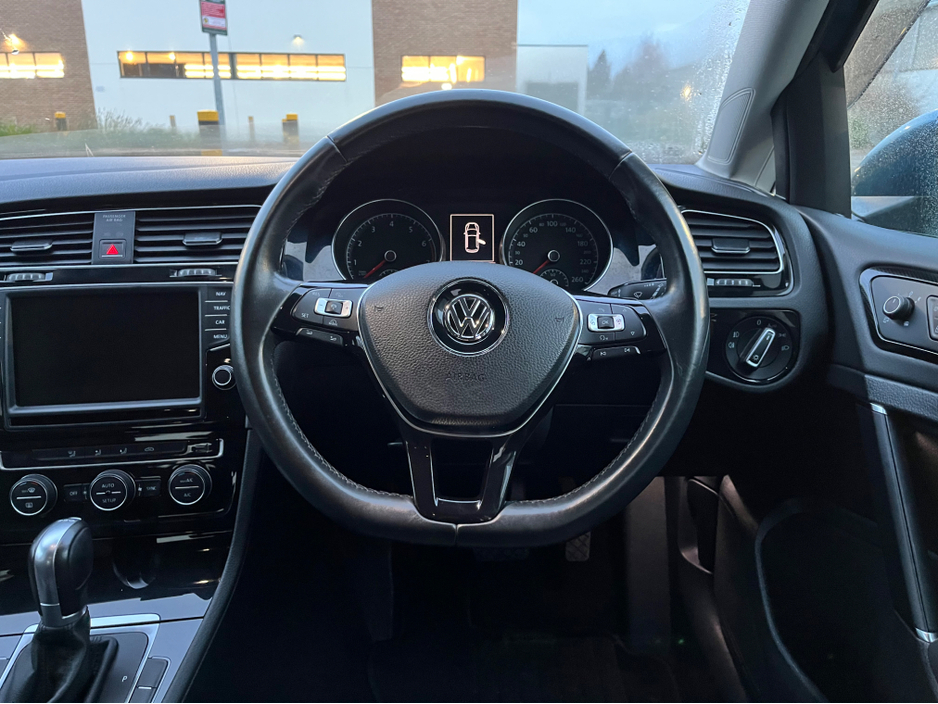 2014 Volkswagen Golf 1.4 AUTOMATIC PETROL FOUR-DOOR €11,950