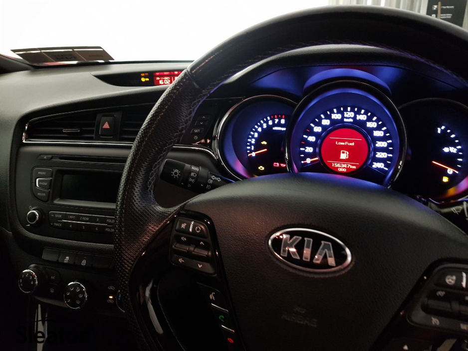 2017 Kia Ceed - image 6