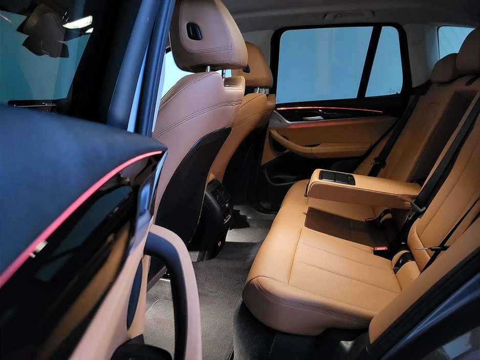 2024 BMW X3 - image 24