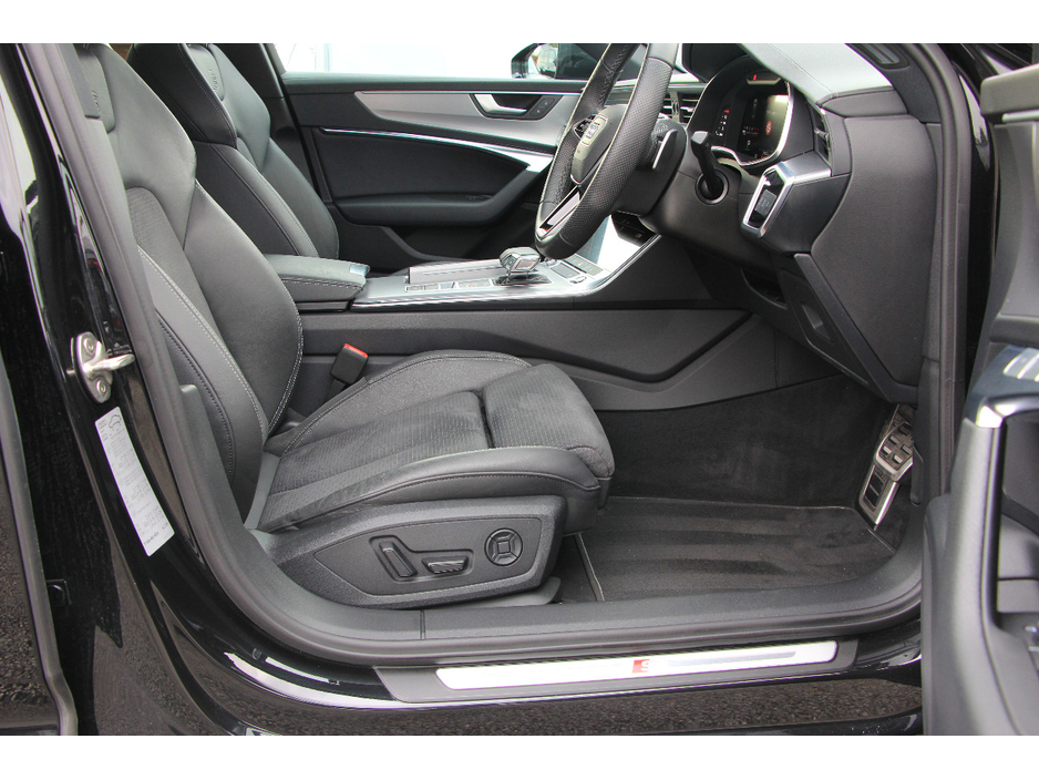 2024 Audi A6 - image 12