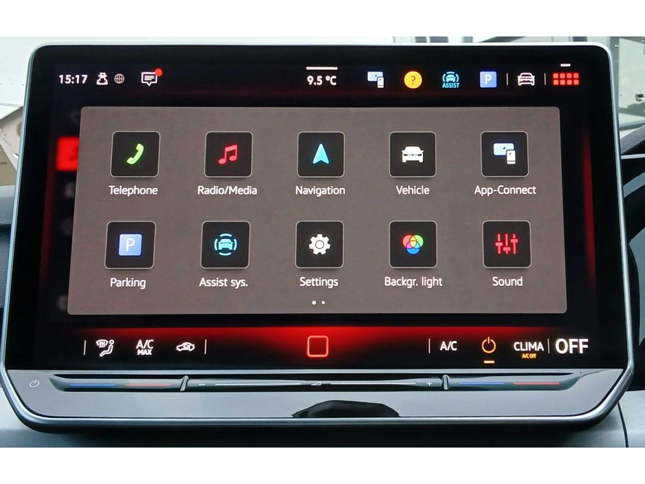 2025 Volkswagen Golf Edition 75 2.0TDI 116HP *PARK ASSIST, ANDROID AUTO/APPLE CARPLAY & MUCH MORE!* €35,995