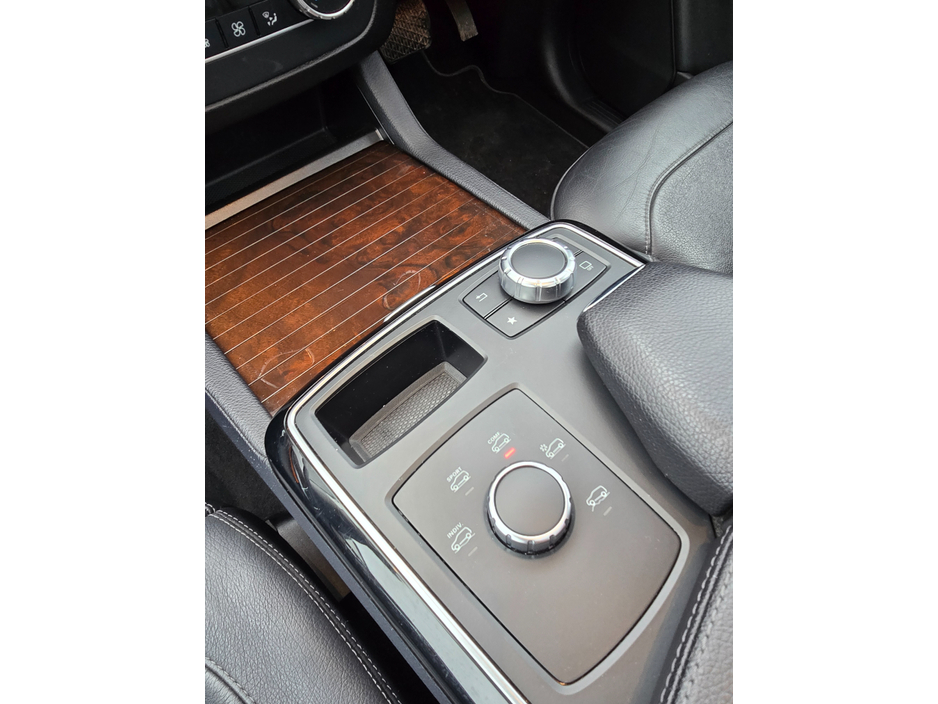 2016 Mercedes-Benz GLE Class - image 17