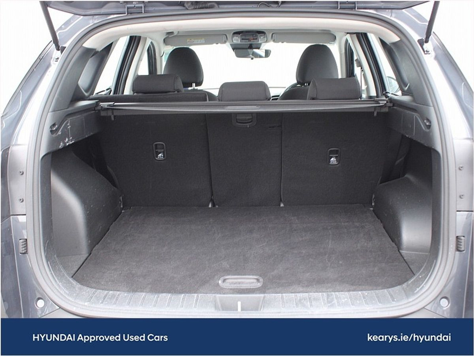 2023 Hyundai Tucson - image 9