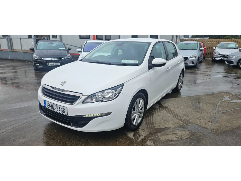 2016 Peugeot 308 - image 19