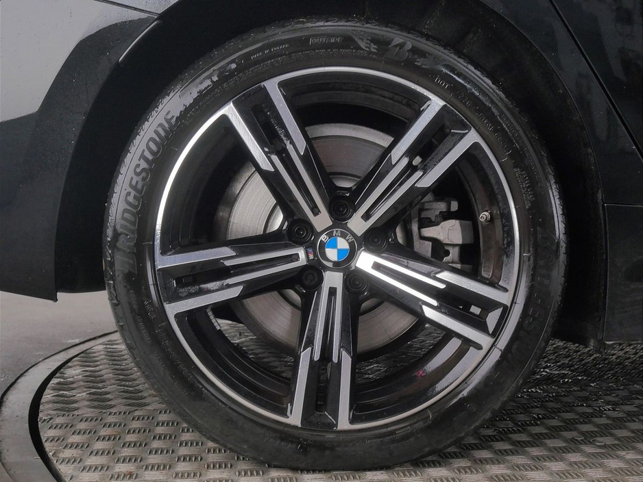 2025 BMW 3 Series 330e M Sport Saloon €52,900