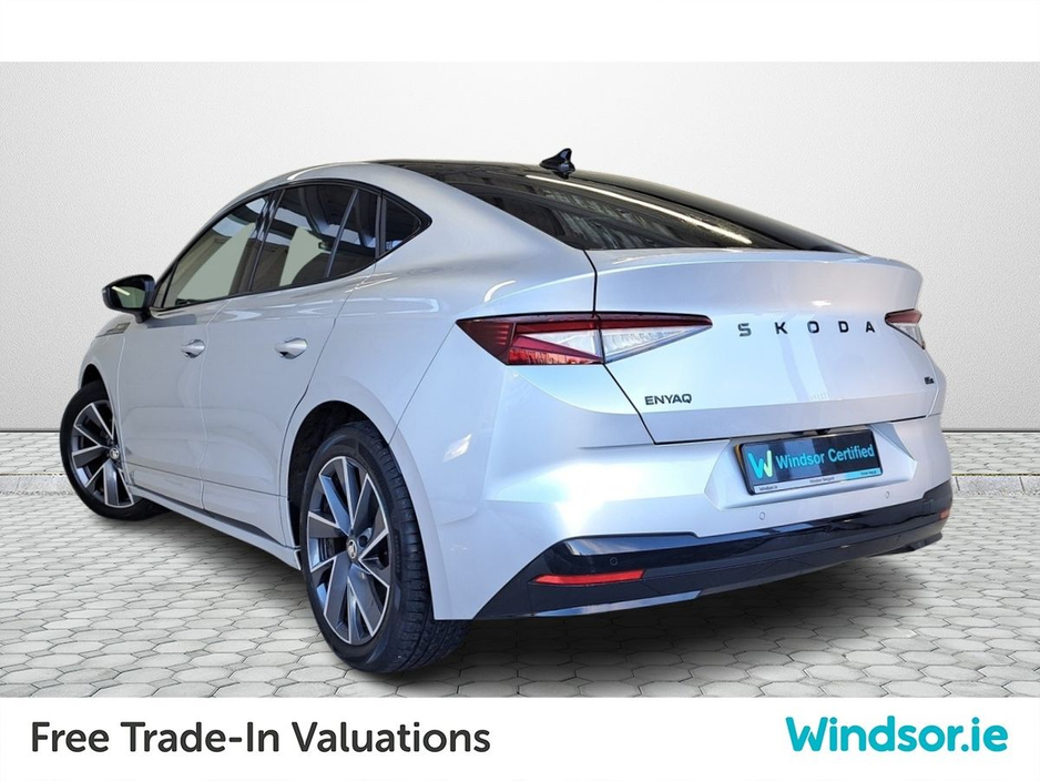 2025 Skoda Enyaq - image 2