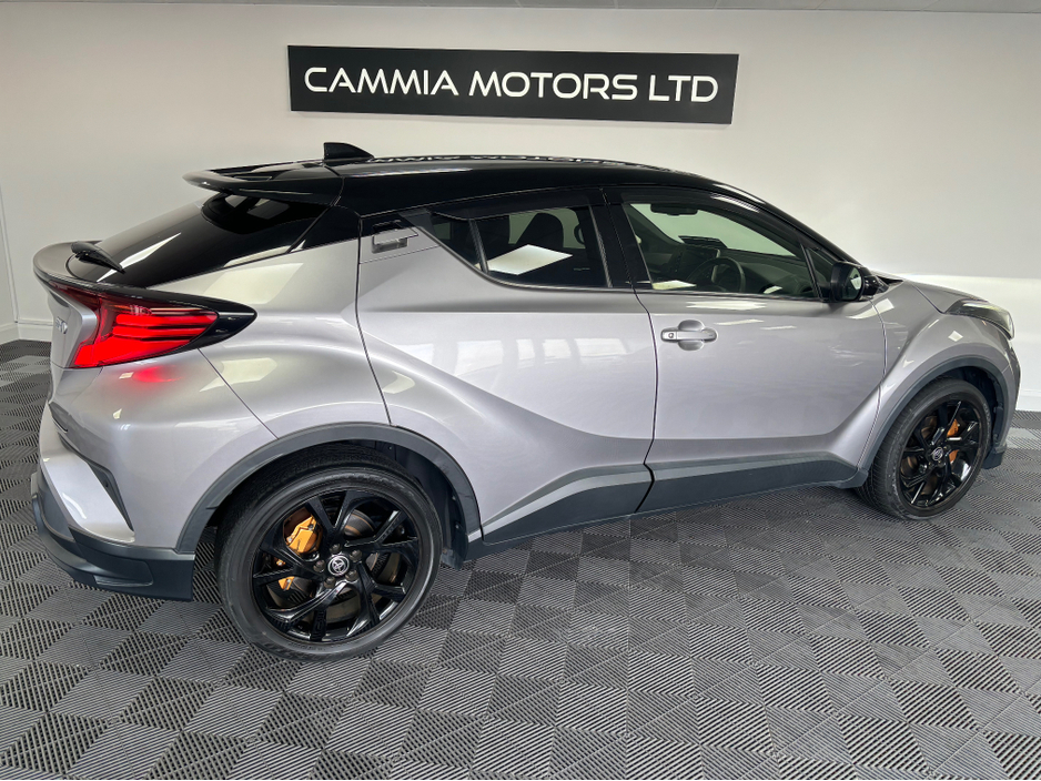 2020 Toyota C-HR - image 4