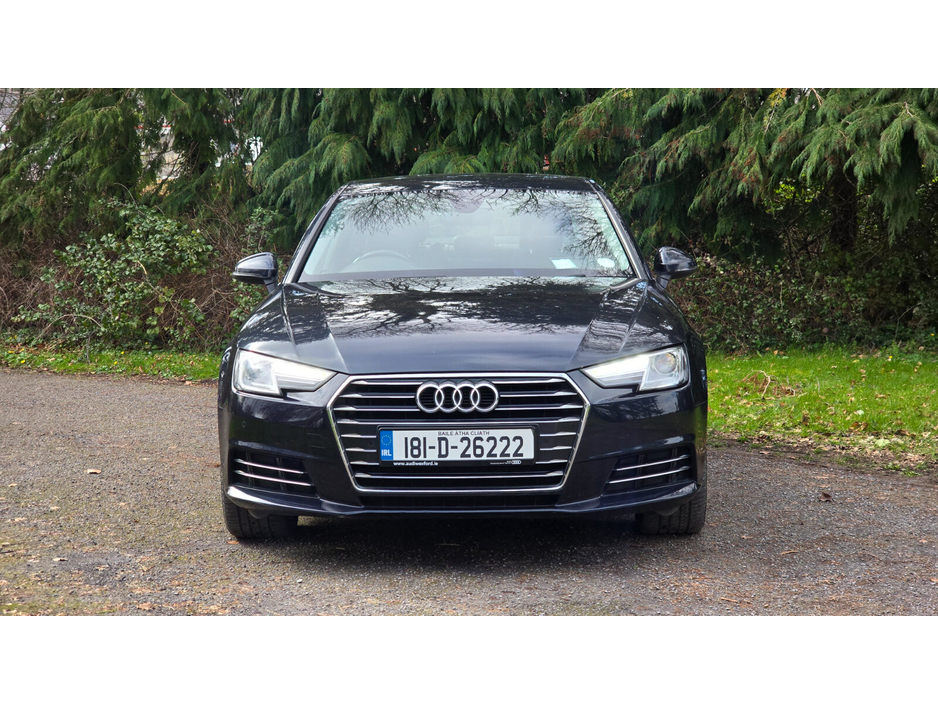 2018 Audi A4 - image 10