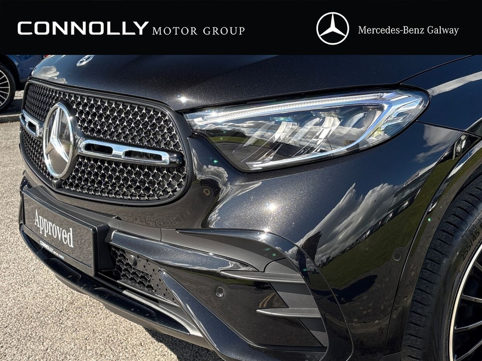 2025 Mercedes-Benz GLC Class - image 17