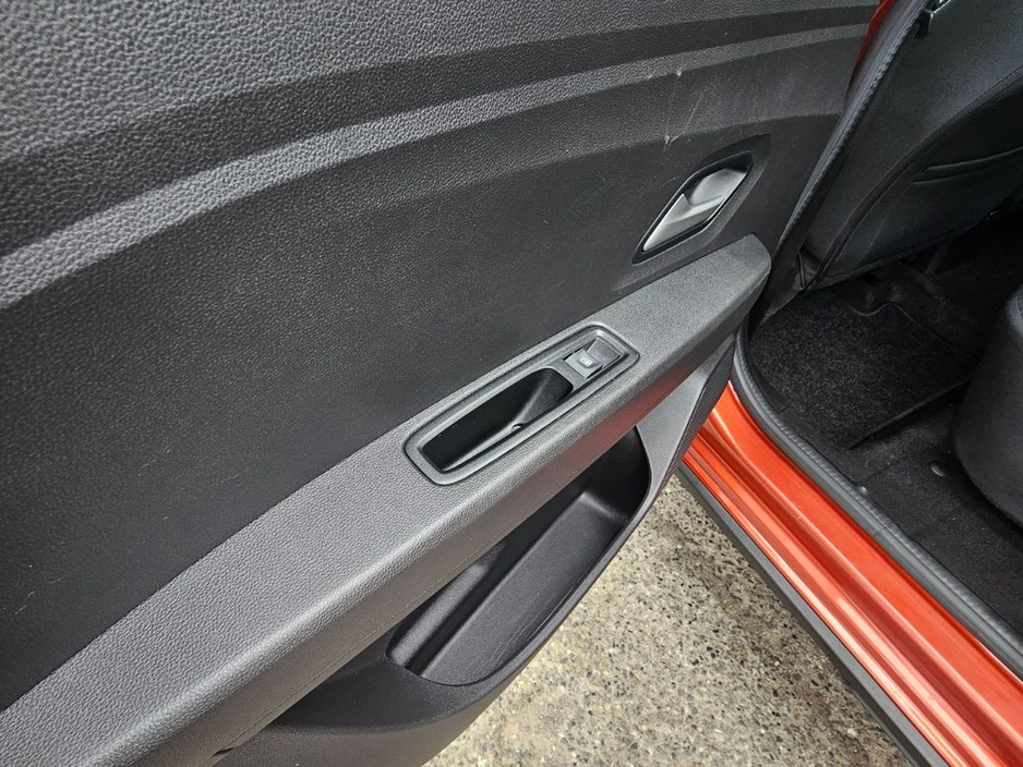 2023 Dacia Jogger - image 6