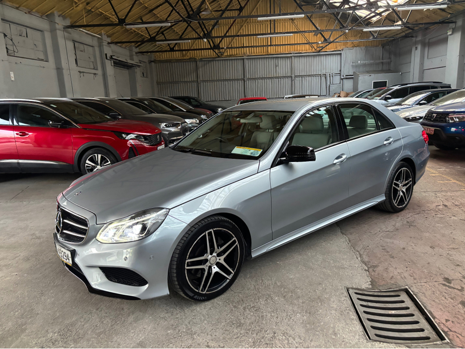 2016 Mercedes-Benz E Class - image 4