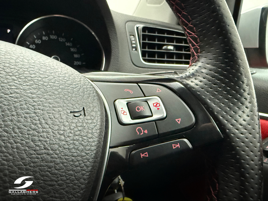 2016 Volkswagen Polo (162) POLO CROSS 1.2 PETROL AUTOMATIC ONLY 59K KMS €13,995