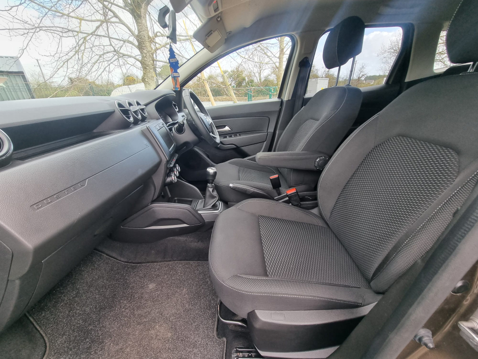 2021 Dacia Duster - image 20