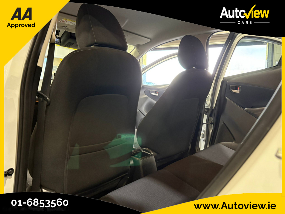 2015 Mazda Mazda2 - image 23