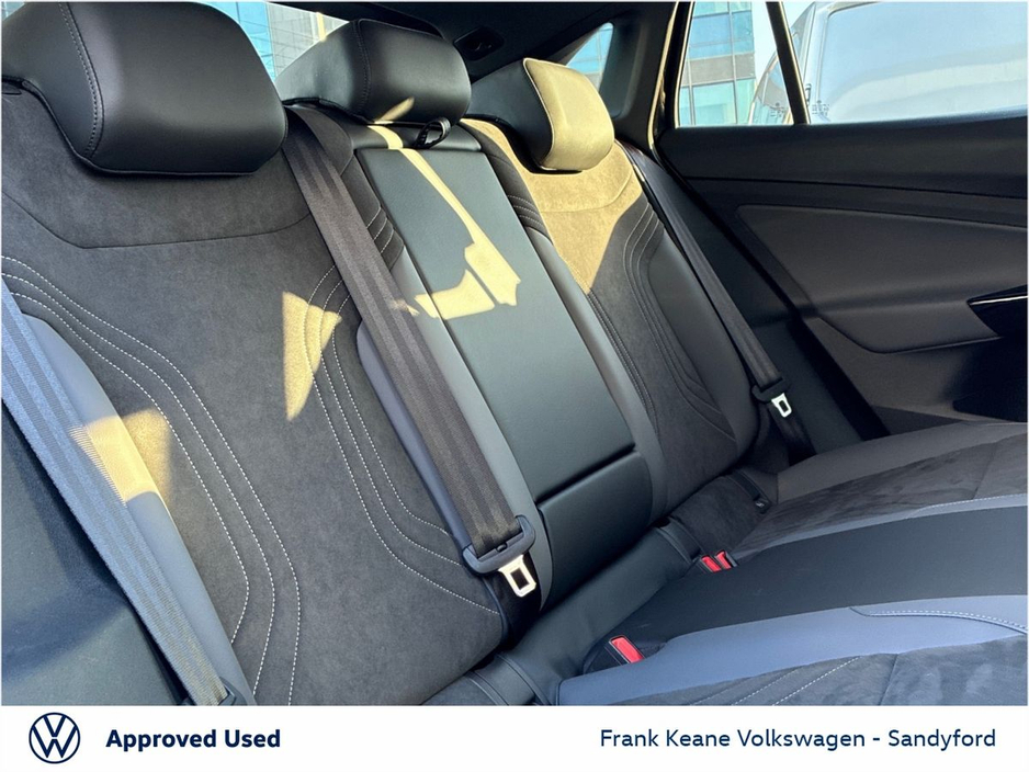 2025 Volkswagen ID.5 - image 22