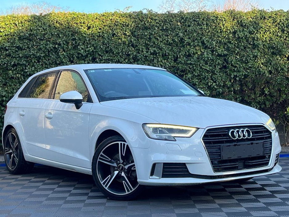 2017 Audi A3 SPORT 1.4 TFSI AUTO // DIAMOND CUT ALLOYS // LEATHER INTERIOR // APPLE CARPLAY/ANDROID AUTO €17,900