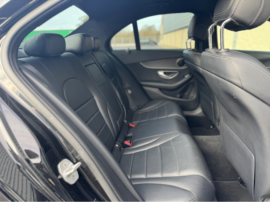 2016 Mercedes-Benz C Class - image 16