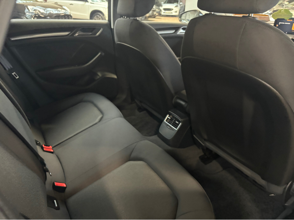 2019 Audi A3 - image 14