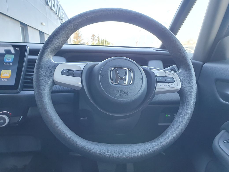 2020 Honda Jazz - image 12