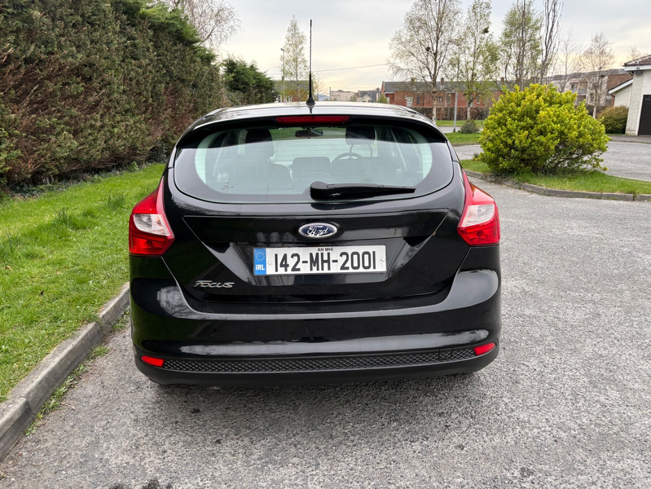 2014 Ford Focus - image 8