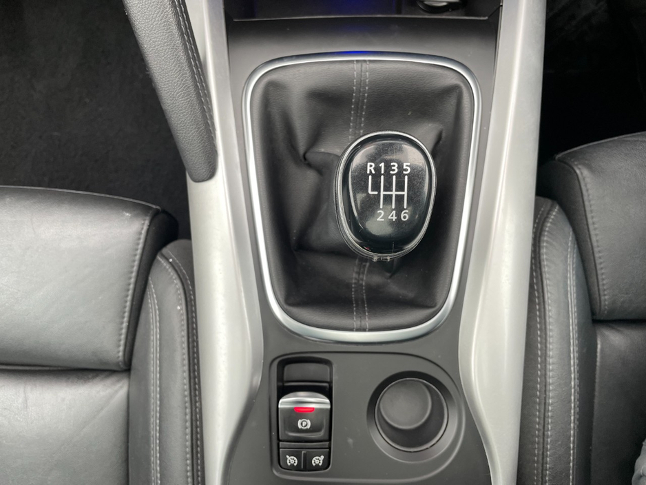 2019 Renault Kadjar - image 21