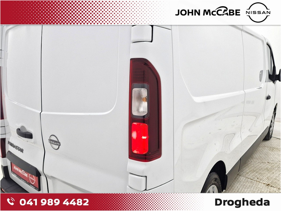 2025 Nissan Primastar - image 35