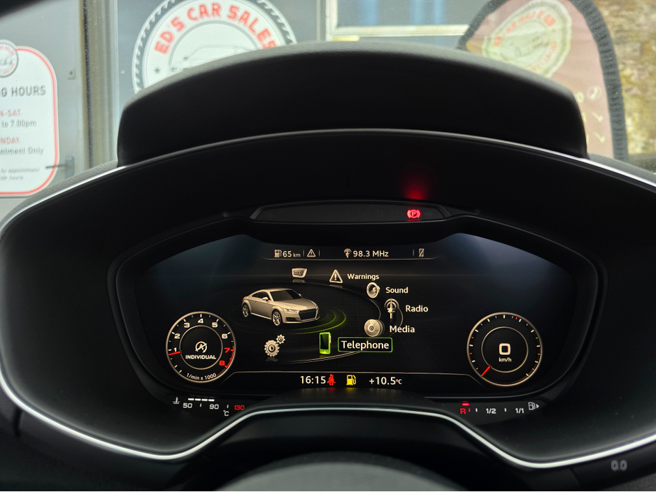 2016 Audi TT - image 26