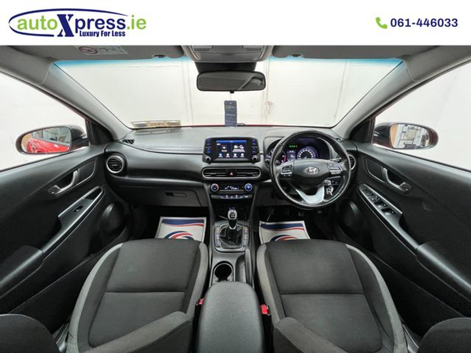 2019 Hyundai Kona - image 2