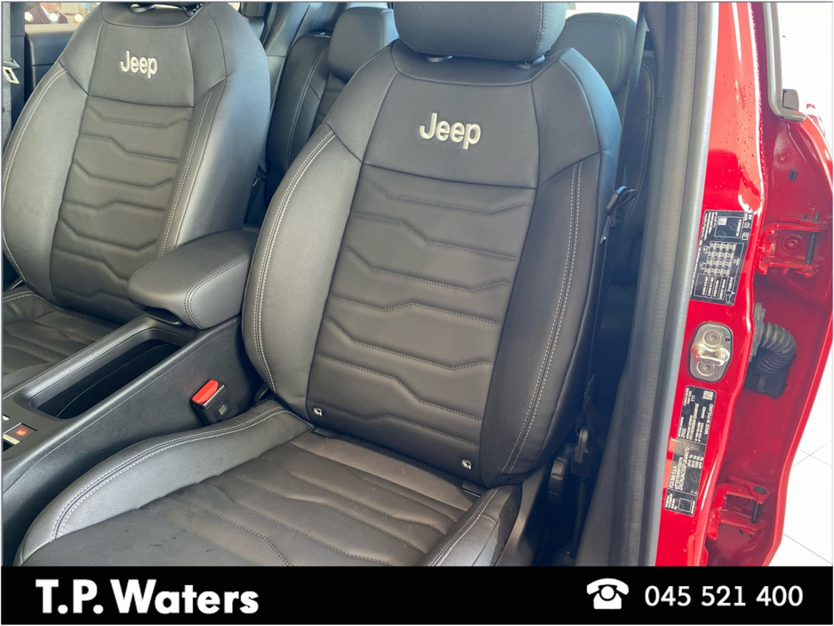 2025 Jeep Avenger - image 6