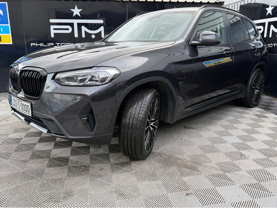 2022 BMW X3 - image 4