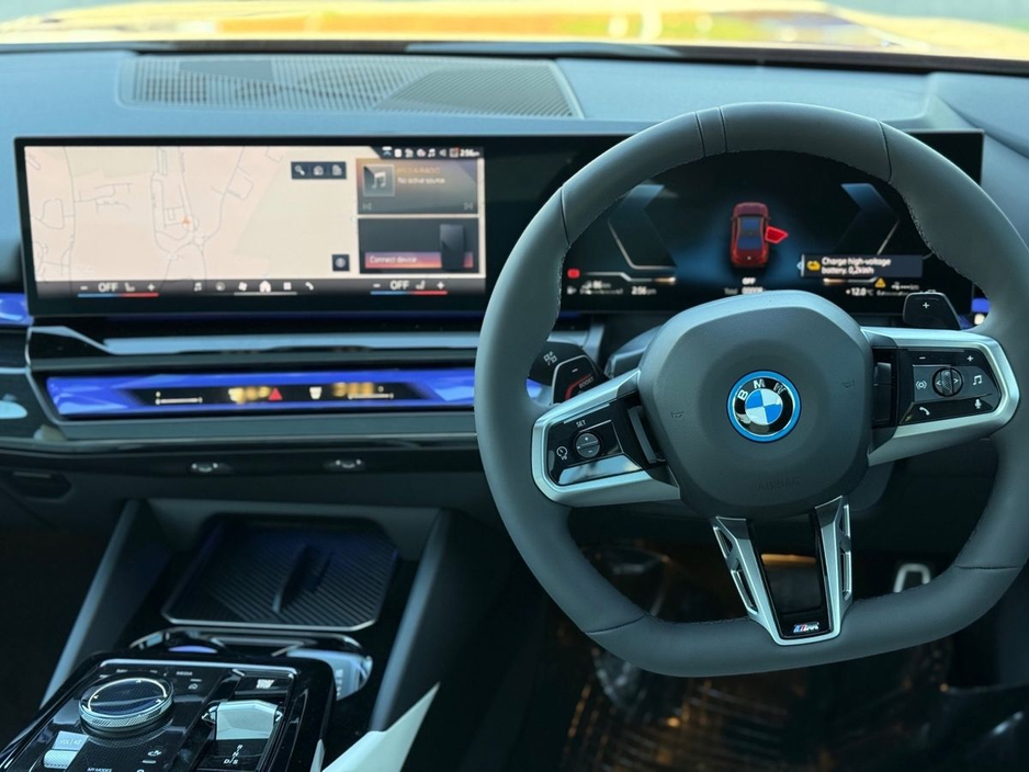 2026 BMW 5 Series - image 4