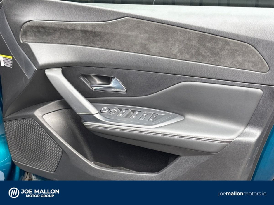 2024 Peugeot 408 - image 15