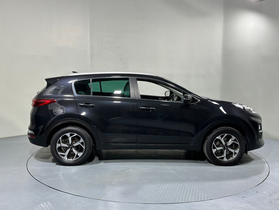 2019 Kia Sportage - image 8