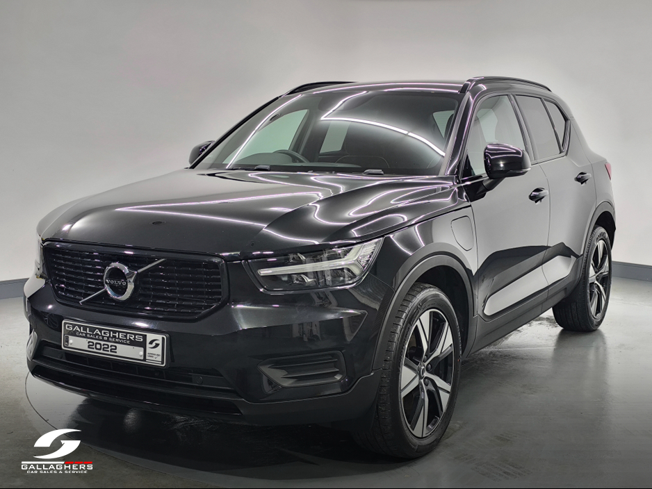 2022 Volvo XC40 (221) R-DESIGN T4 RECHARGE AUTO €33,995