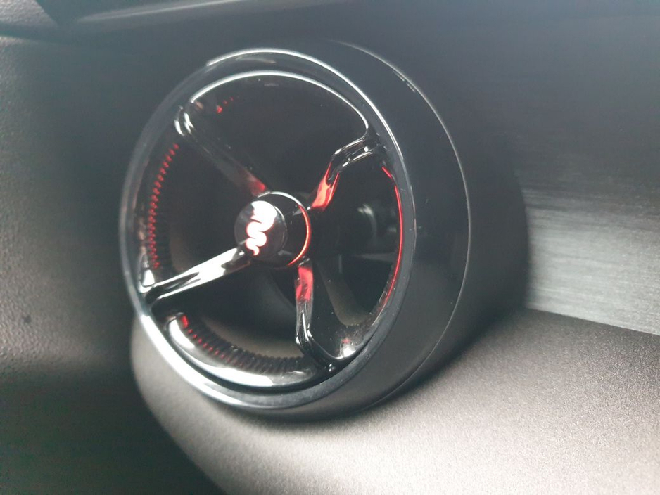 2025 Alfa Romeo Junior Ibrida 1.2(136bhp) MHEV, Premium+Tech+Sunroof+18" Alloys €39,995