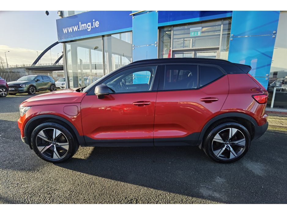 2022 Volvo XC40 1.5 RECHARGE T5 R-DESIGN AUTOMATIC PETROL PLUG-IN HYBRID - FINANCE AVAILABLE - CALL US TODAY ON 01 492 6566 OR 087-092 5525 €28,950