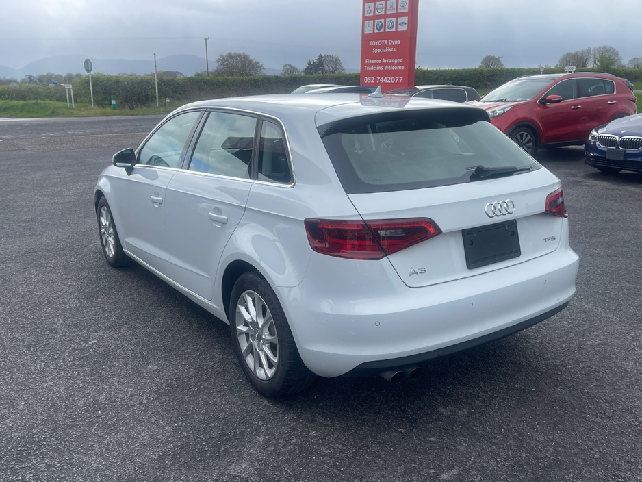 2016 Audi A3 - image 5