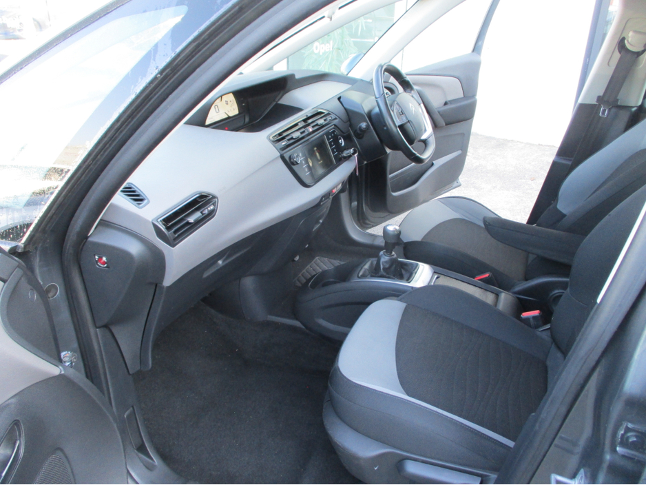 2014 Citroen Grand C4 Picasso - image 13
