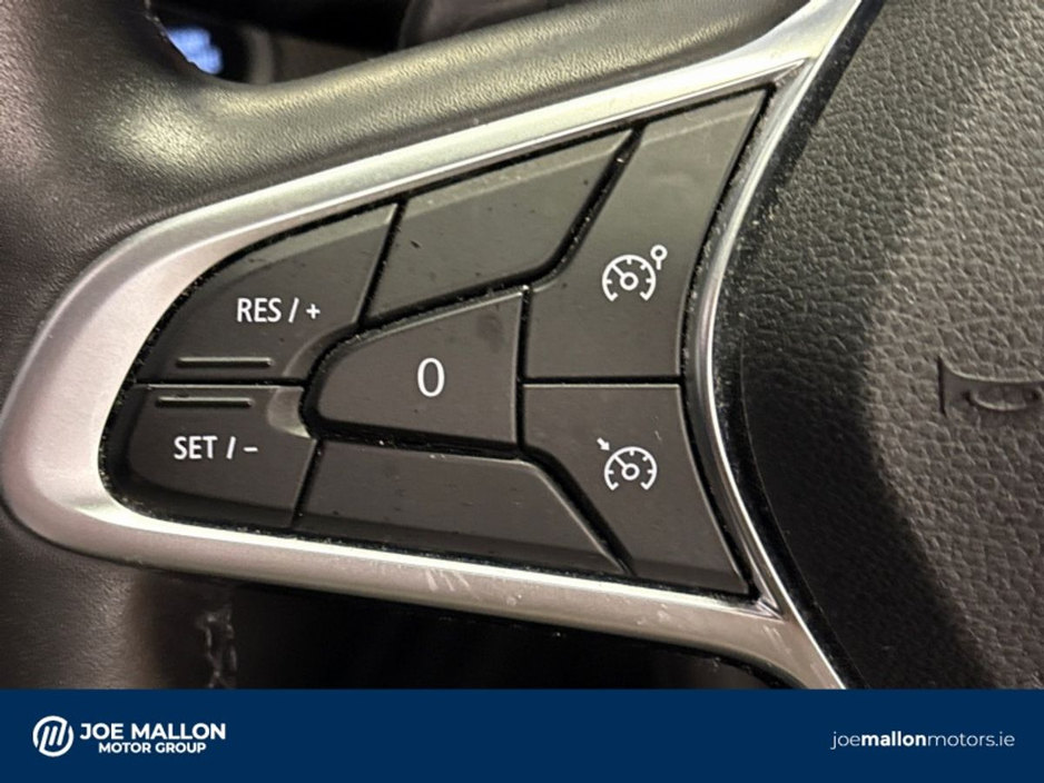 2023 Renault Arkana - image 23