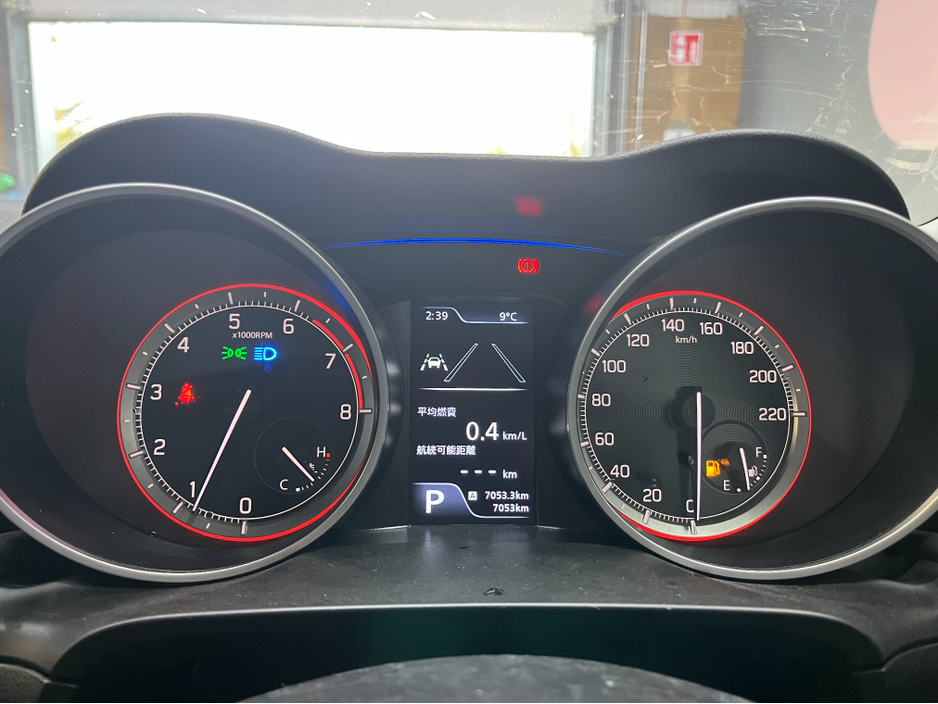 2022 Suzuki Swift - image 18