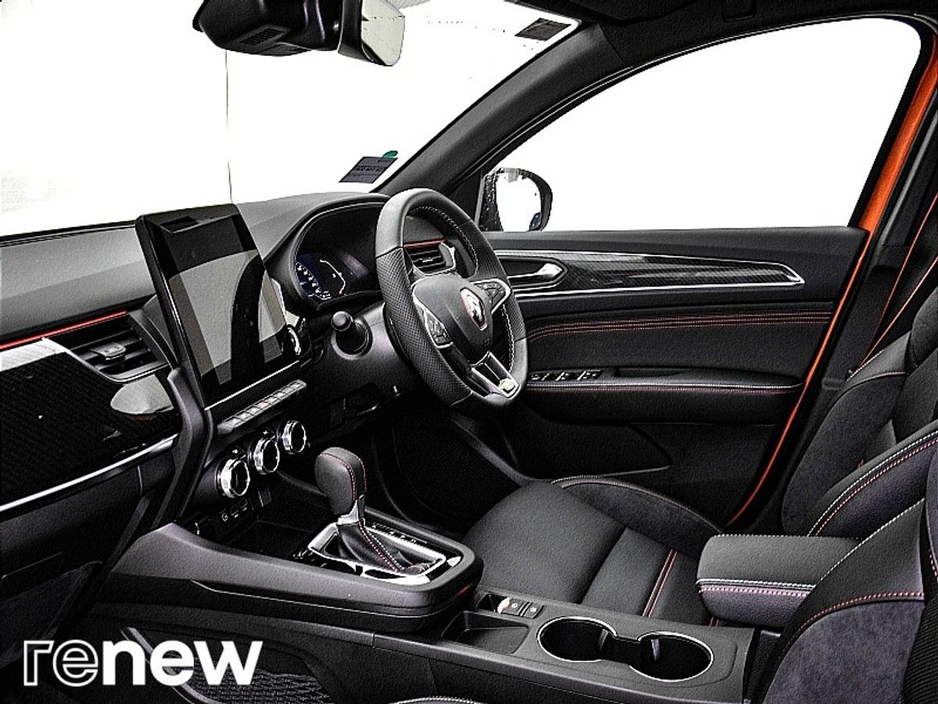 2023 Renault Arkana - image 5