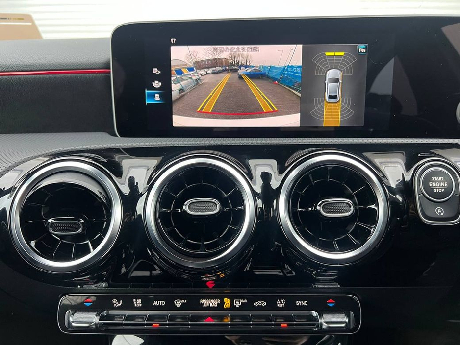 2020 Mercedes-Benz A Class A180 AMG-LINE PREMIUM PLUS 1.3 // POWERED HEATED SEATS // VIRTUAL COCKPIT // 18" AMG-LINE ALLOYS €28,900