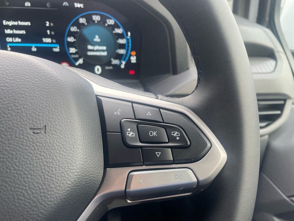 2025 Volkswagen Transporter  €36,475