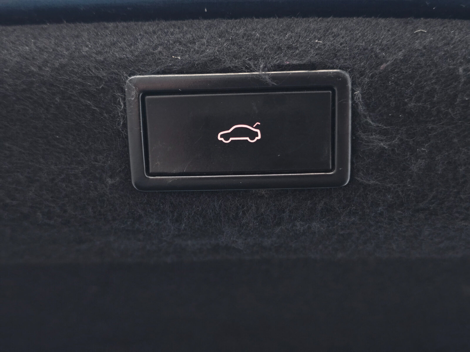 2016 Skoda Superb 2.0 TDI 150bhp Style €11,950