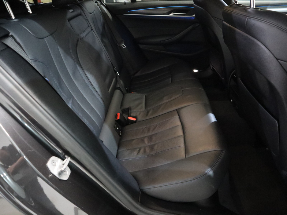 2022 BMW 5 Series *109* M SPORT AUTO €35,800