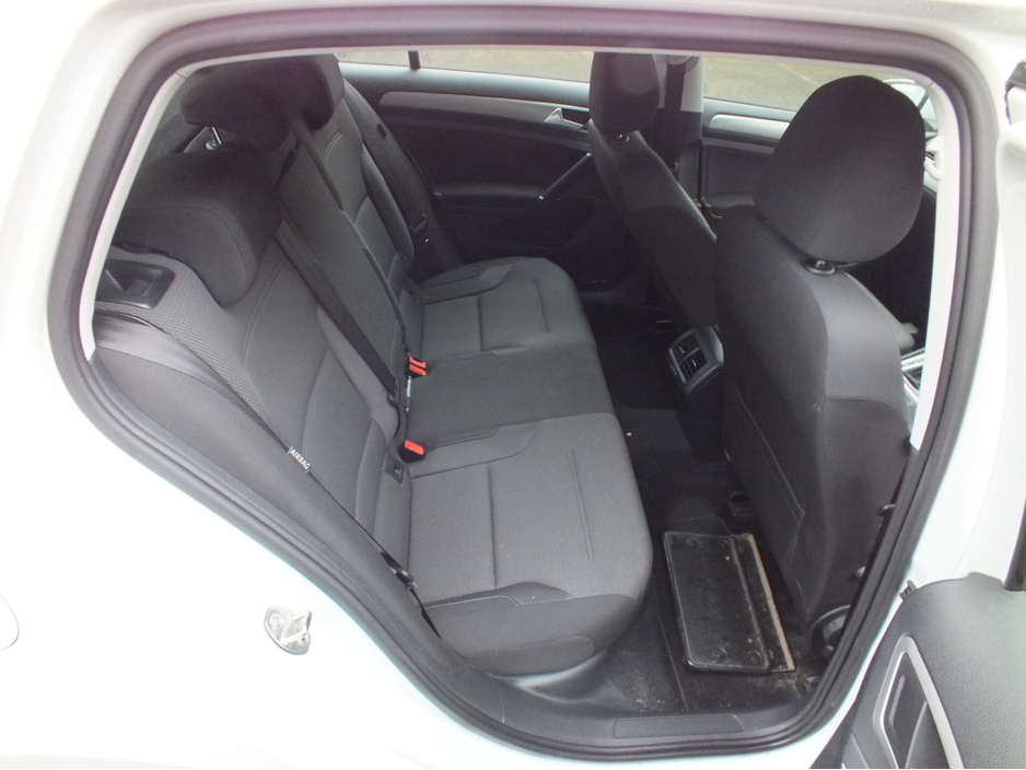 2015 Volkswagen Golf 1.2  TSI Auto €13,500