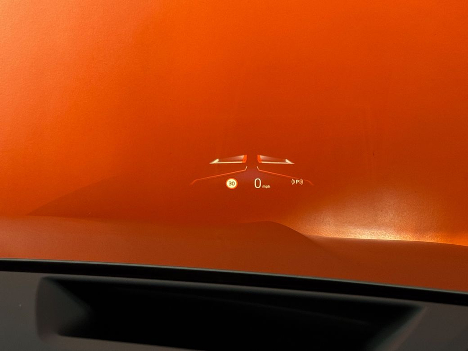 2025 BMW X5 - image 21