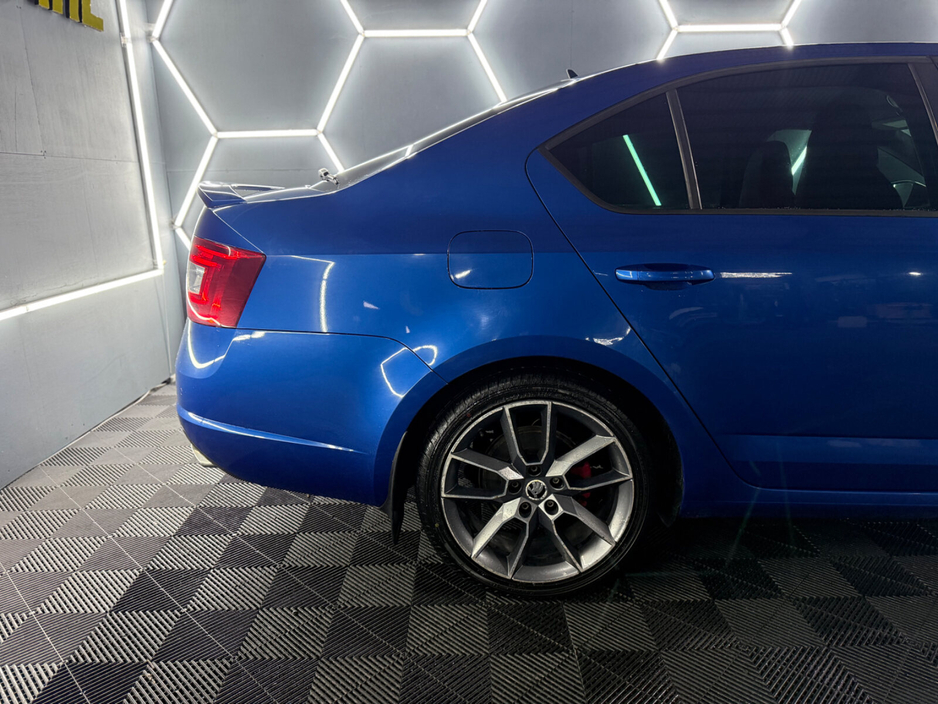 2015 Skoda Octavia - image 6